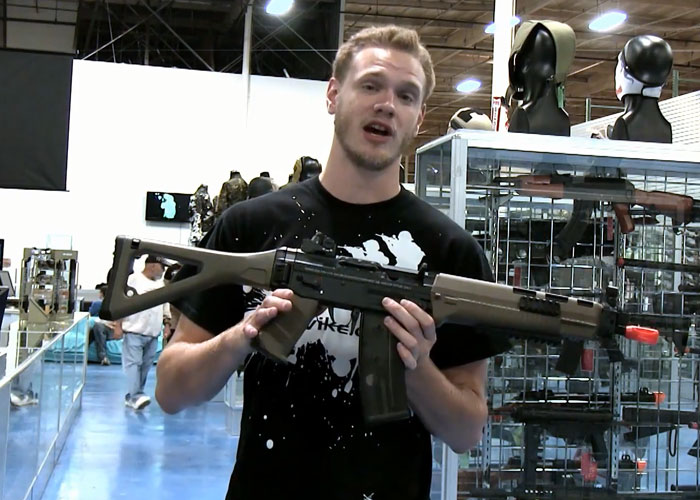 Evike.com- ICS SIG 551 SWAT