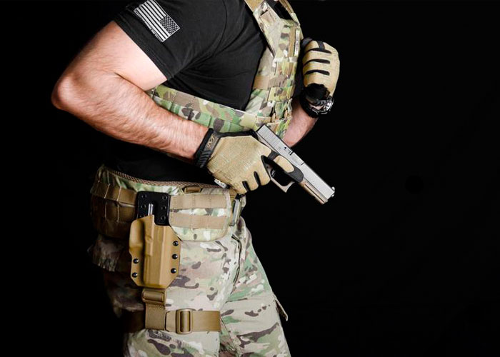 Spartan Village Mid Ride Holster