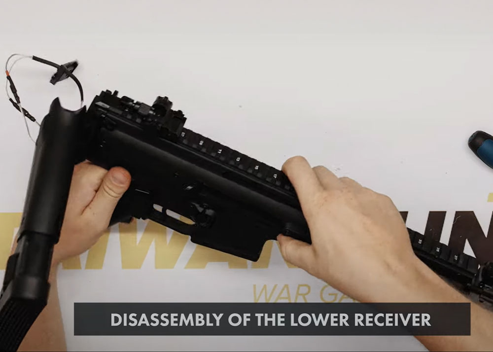 Taiwan Gun Cybergun FN SCAR-L Disassembly
