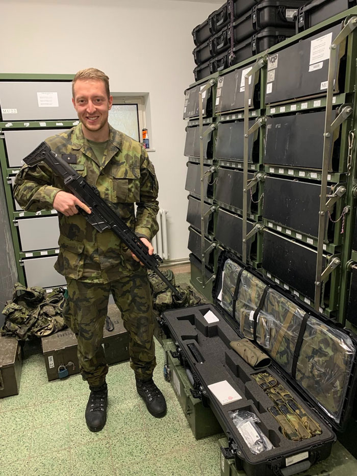 Czech Army Starts Receiving The CZ Bren 2 PPS As New DMR Popular