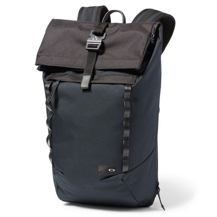Oakley Voyage 23L Roll Top Backpack | Popular Airsoft: Welcome To The ...