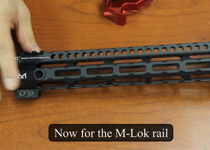 Trigger Airsoft: Apply Accessories To Rails 
