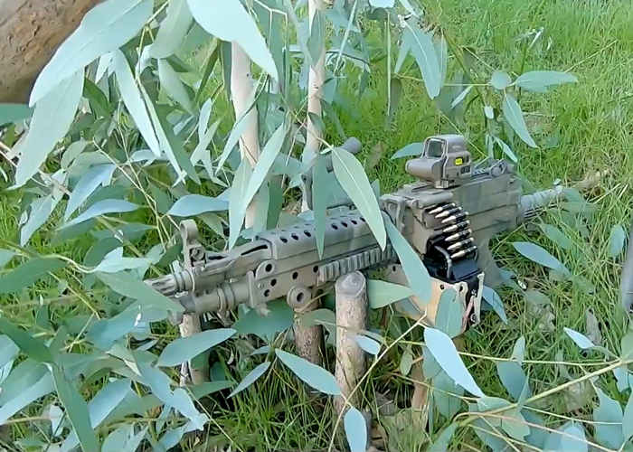 Team Reaper Actual: Airsoft M249 LMG In "Foliage Ambush" Camo