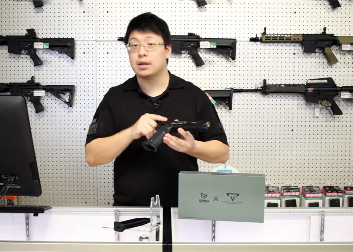 Toronto Airsoft: Detailed Look At The EMG TTI 2011
