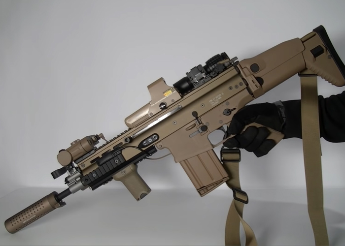 Airsoft Mike: WE SCAR-H Gas Blowback Rifle 
