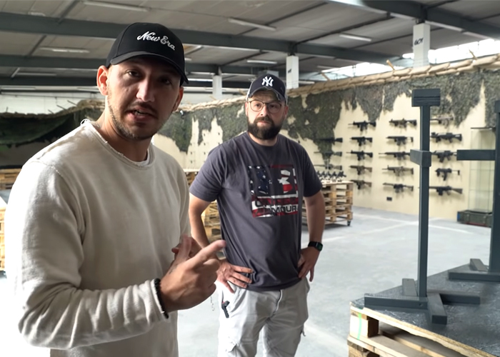 Airsoft Helden Visits The Bad Agency Store
