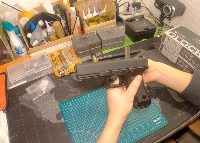 JunJie Airsoft GHK Glock 17 Disassembly & Installing RMR Red Dot