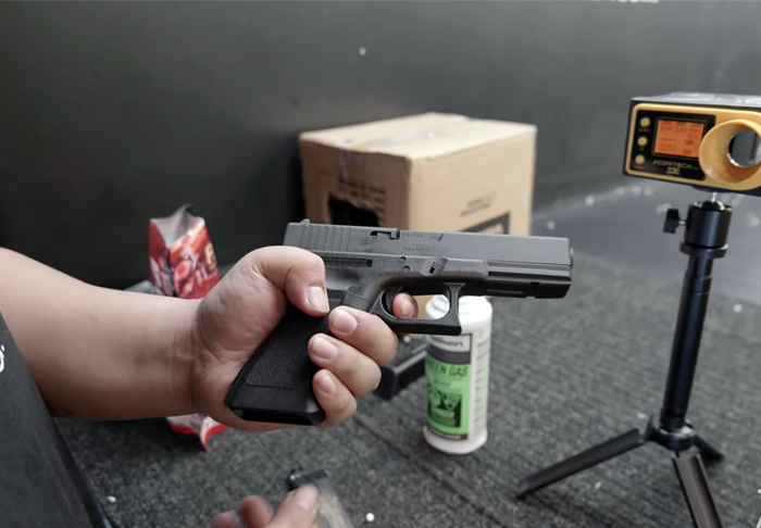 Toronto Airsoft Gun 5 minutes With The Steel Slide GHK Glock 17