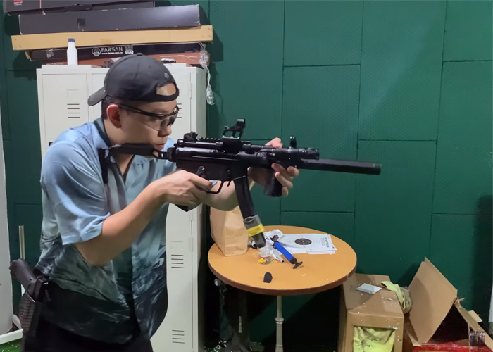 Jeff The Kid With The VFC MP5K PDW GBB