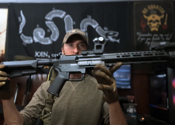 PewDieRy Loadout Breakdown For An Airsoft Beginner