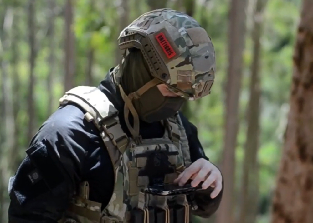 OneTigris Tactical Vest Phone Holder