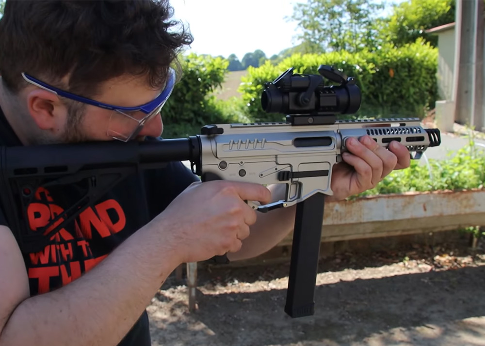 Timerzanov Airsoft: Zion Arms R&D Precision PW9 Mod.1 AEG