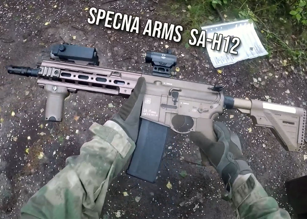 Maniek44 Airsoft Gameplay With The Specna Arms SA-H12