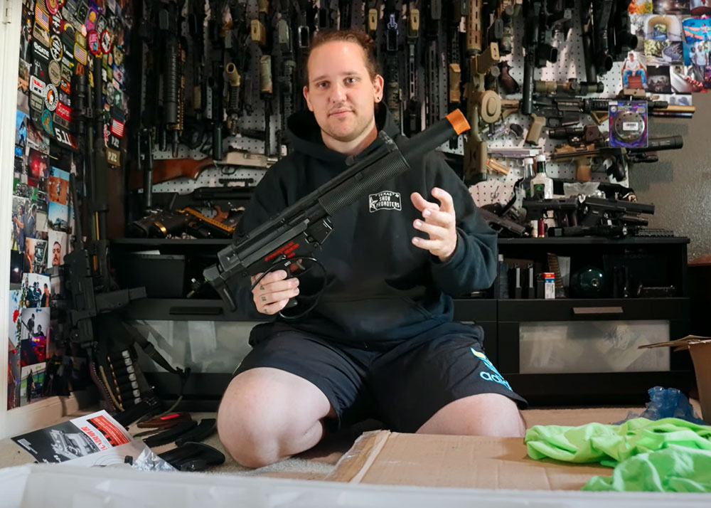 One City Shooting Sports "I Bought The Oldest Airsoft Guns On The Internet"