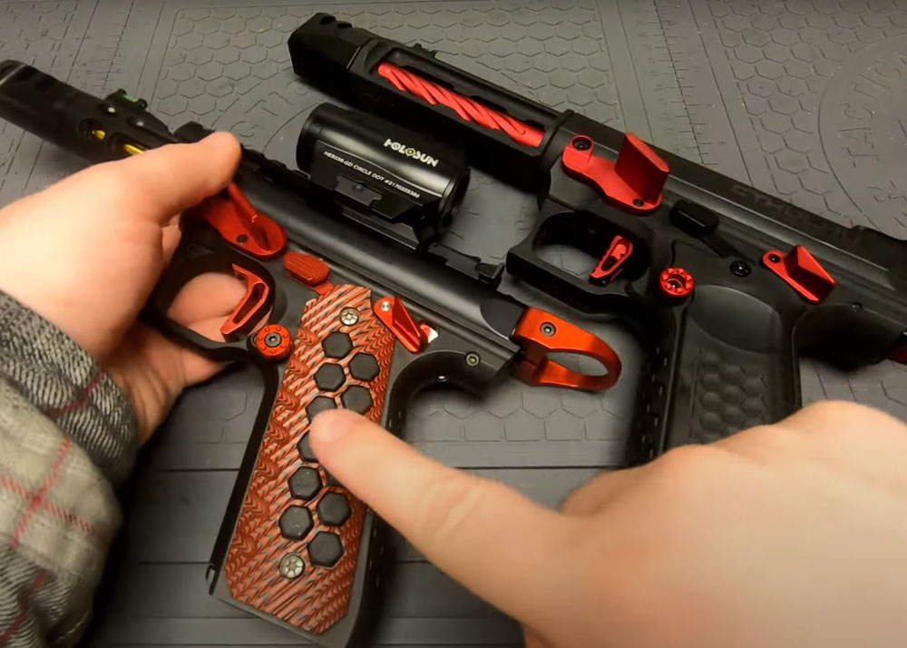 Wyhaq Real Tandemkross Cthulhu & Lancer Tactical Cthulhu Compared