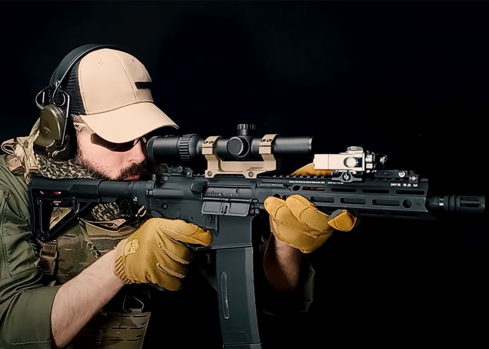 0'20 Magazine The EMG X APS Daniel Defense DDM4V7P AEG