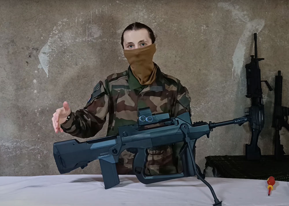 Ben n 3D Converting An Airsoft FAMAS F1 Into A FAMAS FELIN