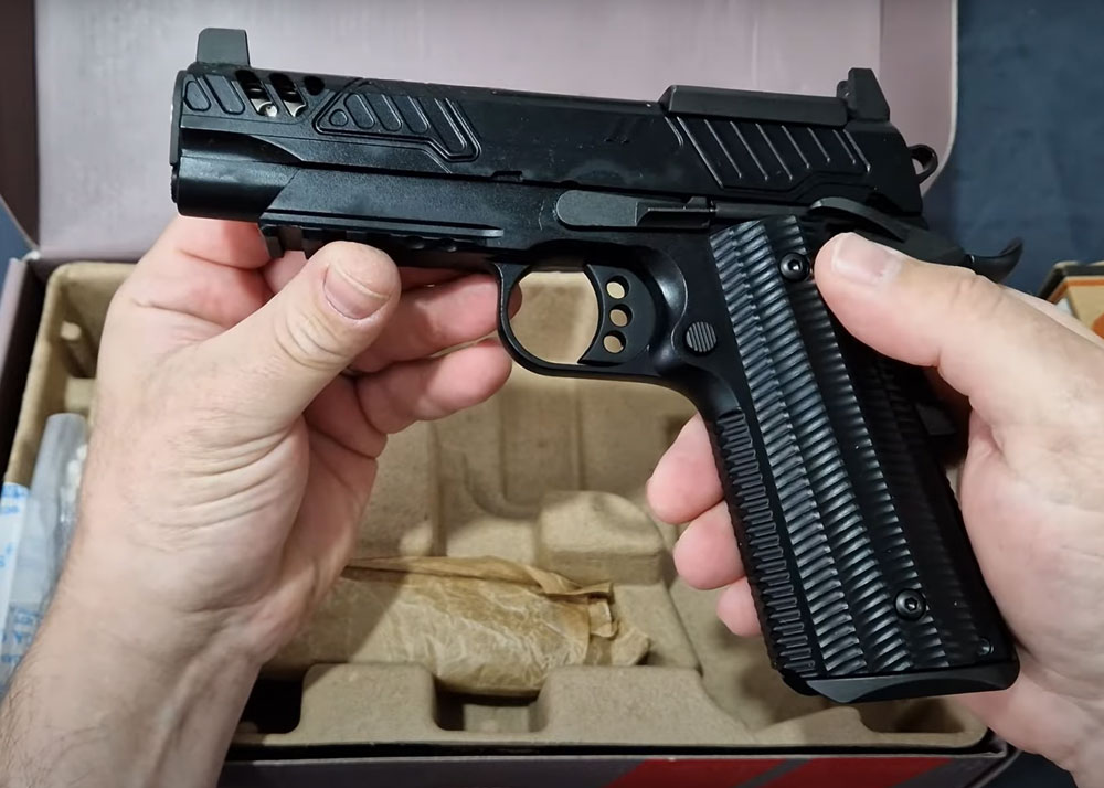Middle Aged Gamer PTS ZEV EB 1911 Unboxing