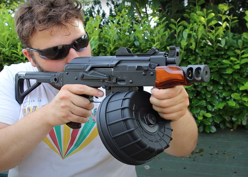 Timerzanov Airsoft: LCT Airsoft AK MOE AEG