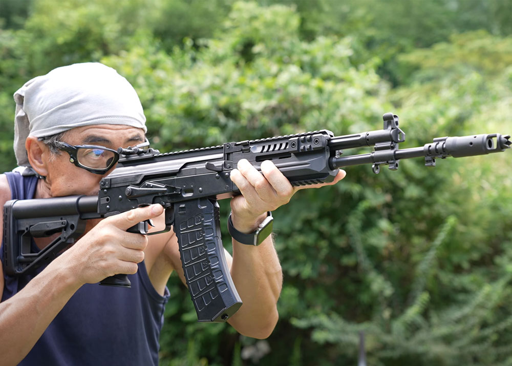 Mach Sakai's LCT Airsoft LCK-12 AEG Review