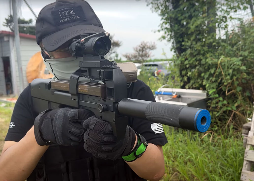 Molcom CYMA P90 AEG With ACOG & Suppressor Gameplay