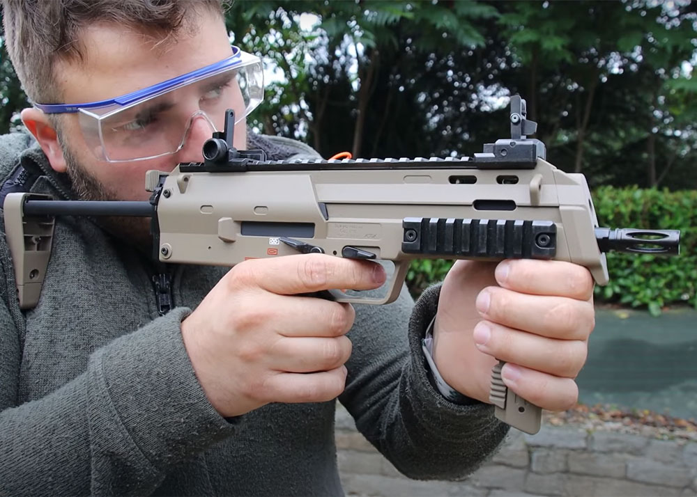 Timerzanov Airsoft: Tokyo Marui MP7A1 AEP