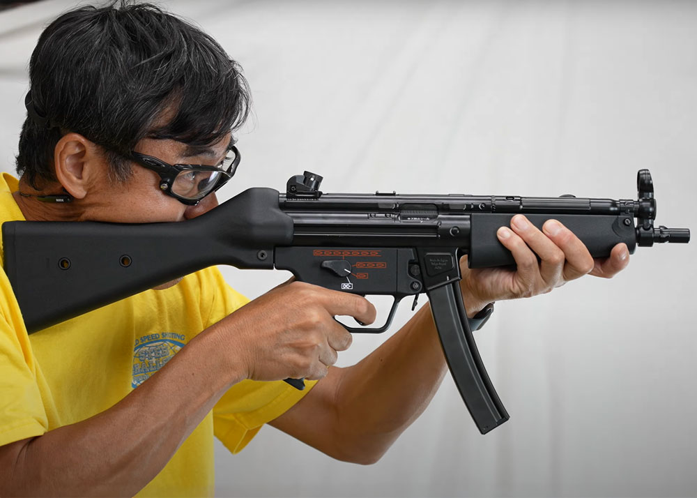 Mach Sakai: Tokyo Marui MP5A4 NGRS