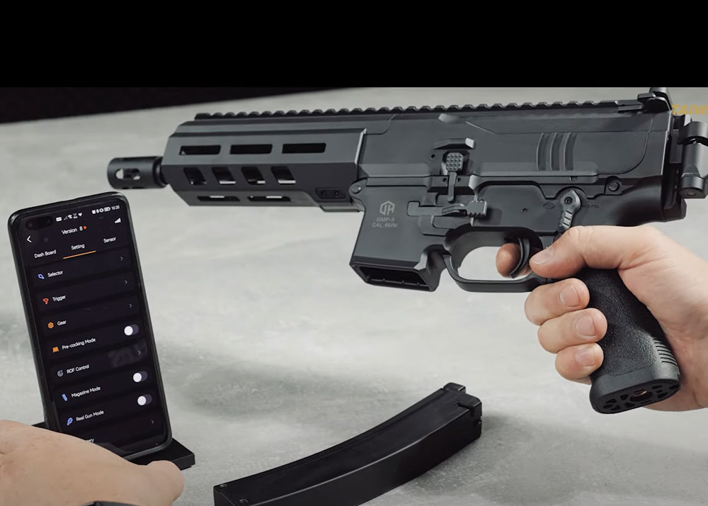 Taiwan Gun Airsoft Manuals: Intro To The Double Eagle M924 DMP-9