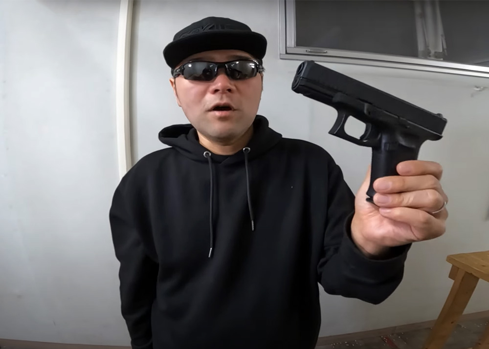 Mokei Paddoc BATON Airsoft GLOCK G19 Gen5 MOS CO2 Blowback Overview