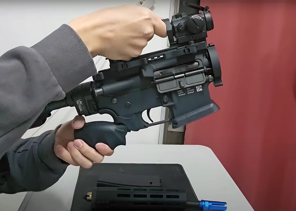 ChungSoGi104 Custom Folding & Easy Transport MWS Gas Blowback Rifle