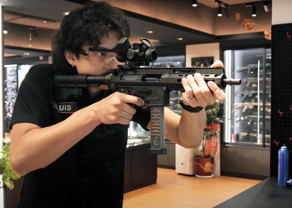 4UAD Smart Airsoft Visits Hades Airsoft