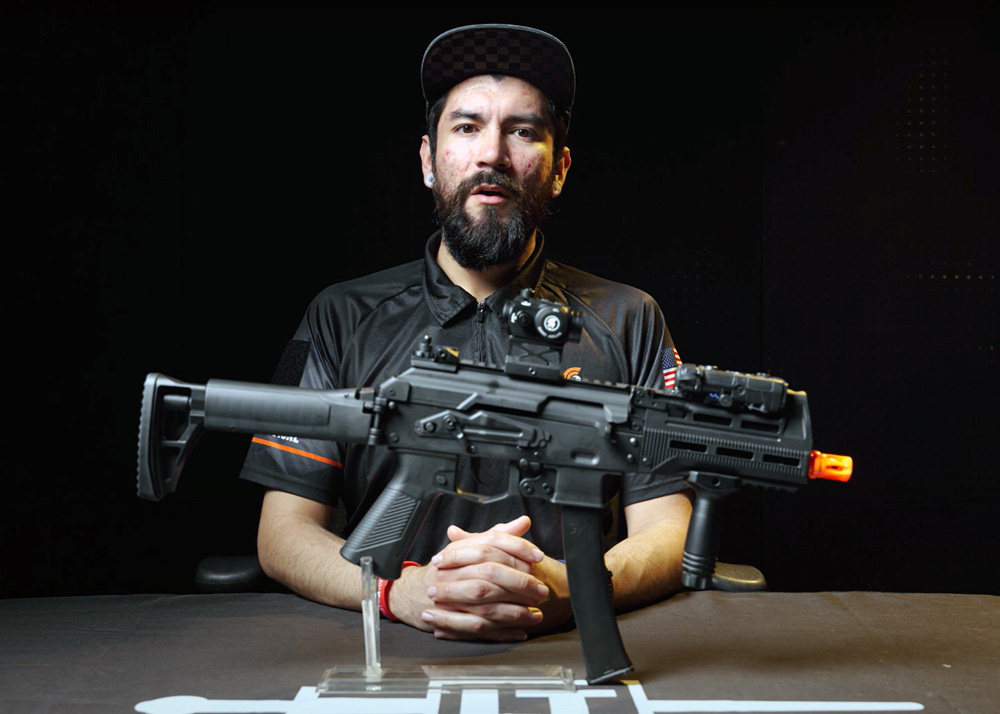 Lancer Tactical Well Pro PPK-20 GBB SMG Overview