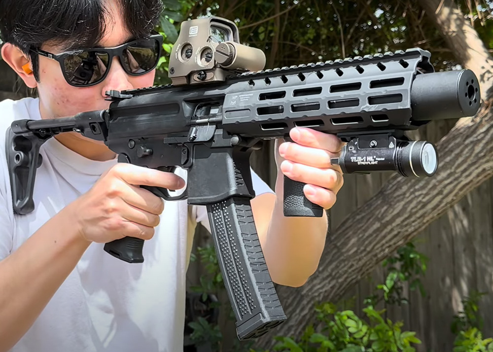 Airsoft Chay On The APFG SIG MPX
