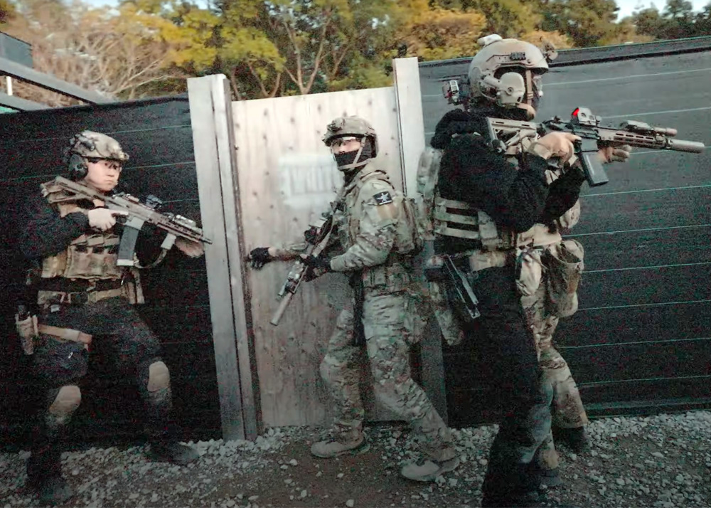 Tactical Airsoft Black Hawk Down Airsoft Training Course