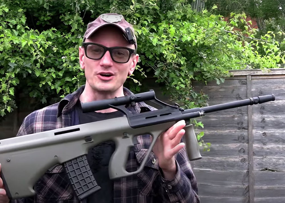 BadaBing Pictures Reviews The Steyr AUG Gas Blowback Rifle