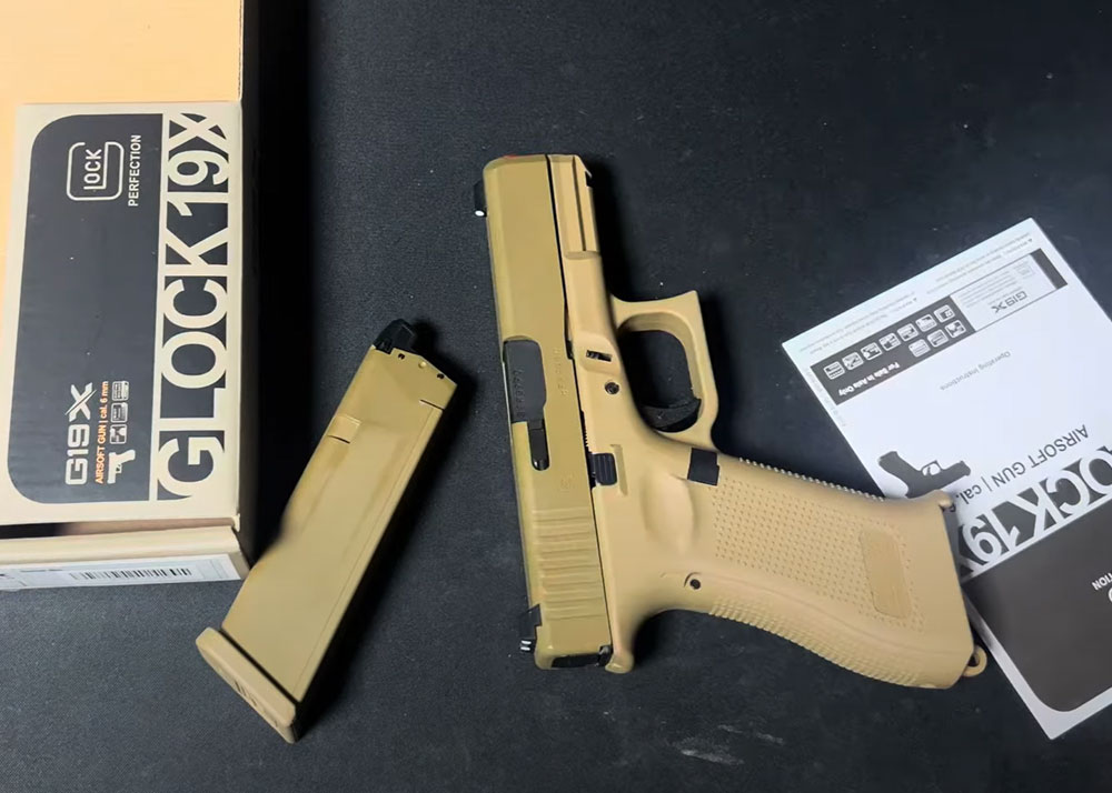 Wraith Airsoft VFC Glock 19x GBB Pistol Unboxing & Quick Test