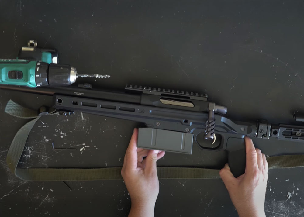 Vroom Armament Adding A Maple Leaf Mag Holder To A Tokyo Marui VSR One