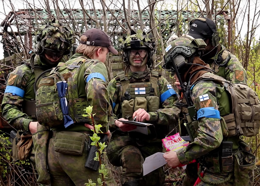 Mr. Duffo Commands A Platoon of 40 Airsofters