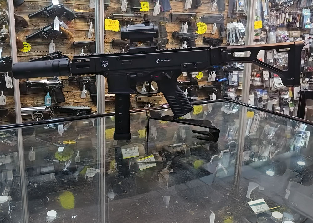 Mach Sakai: Maruzen MP5 Kurtz A4 GBB | Popular Airsoft