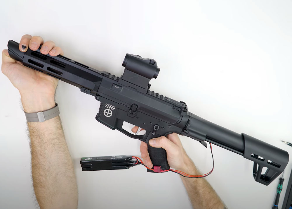 Hurricane 553 Holo Sight | Popular Airsoft: Welcome To The Airsoft