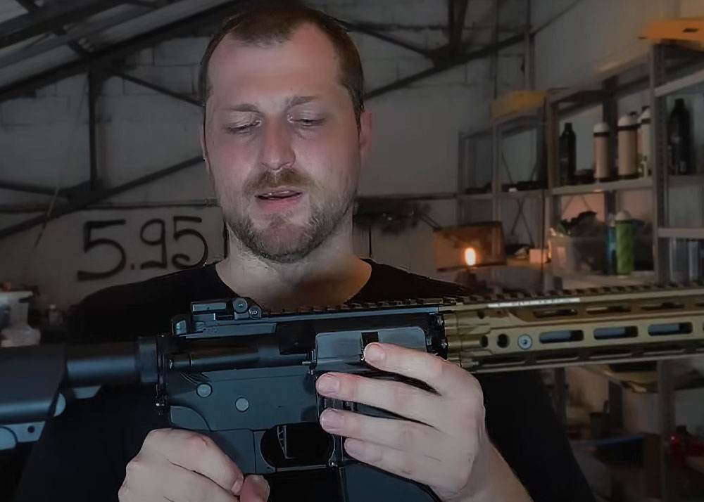 Hurricane 553 Holo Sight | Popular Airsoft: Welcome To The Airsoft