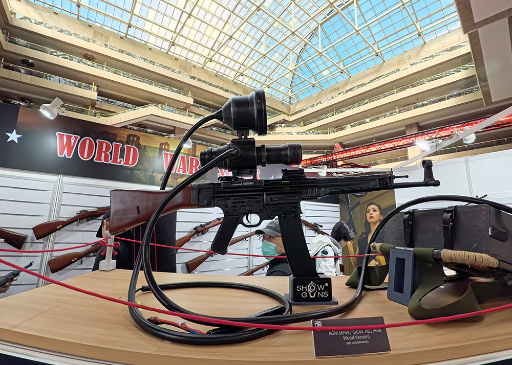 MOA Expo 2025 Day 2: Big Crowds At The World's Biggest Airsoft