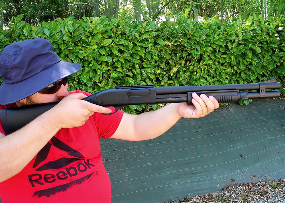 Timerzanov Airsoft: Golden Eagle M8872 Co2 Shotgun
