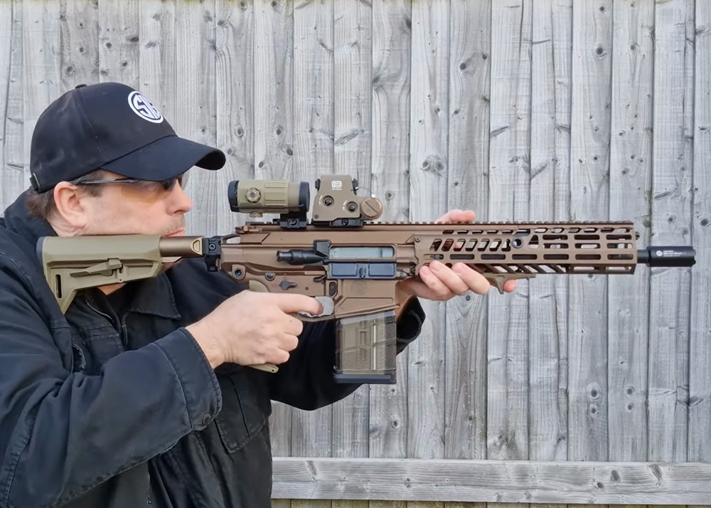 Middle Aged Gamer Prow XM7/M7