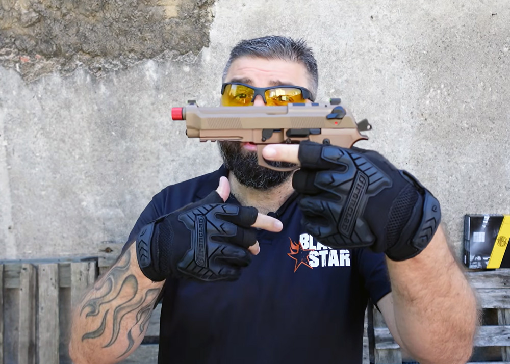 Blackstar Rossi M9A4 GBB Tan