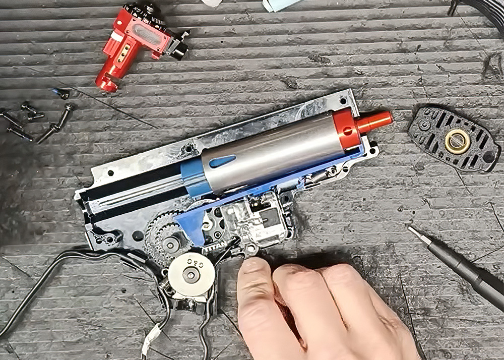 Negative Airsoft: Two Examples Of Top Tier Airsoft Wan***ism