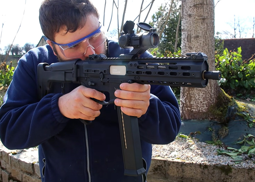 Timerzanov Airsoft's Double Eagle UTR45 Review