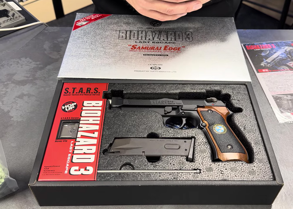 White Sphere Tactical Tokyo Marui Samurai Edge M92F Jill Valentine Model Review