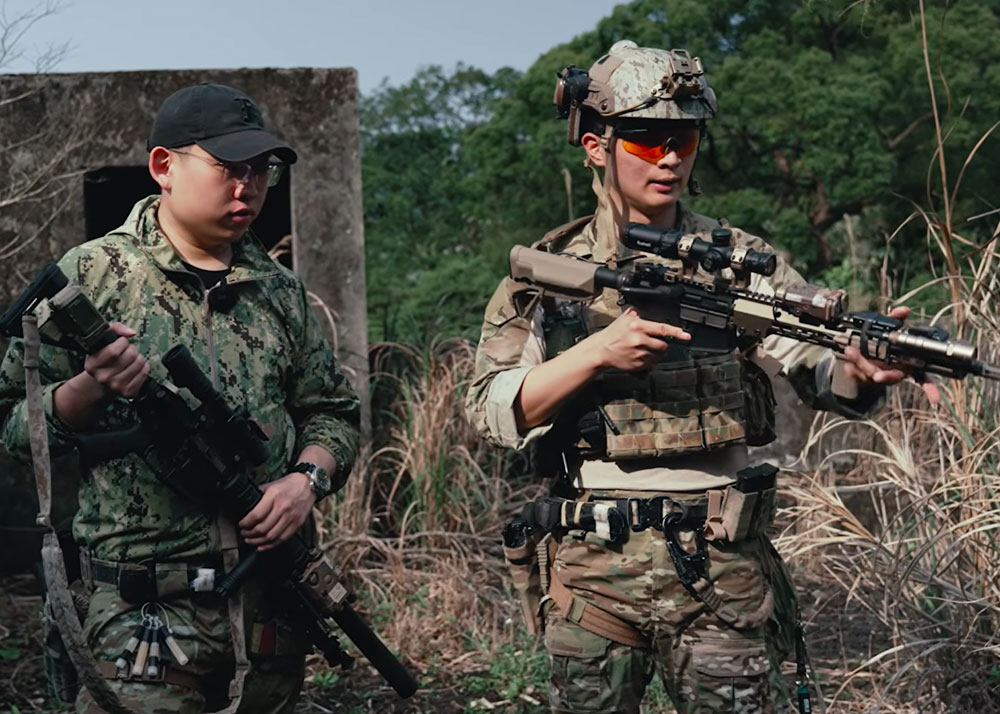 Ark Liu GHK M4 RECCE & VFC URG-I Gas Blowback Rifles