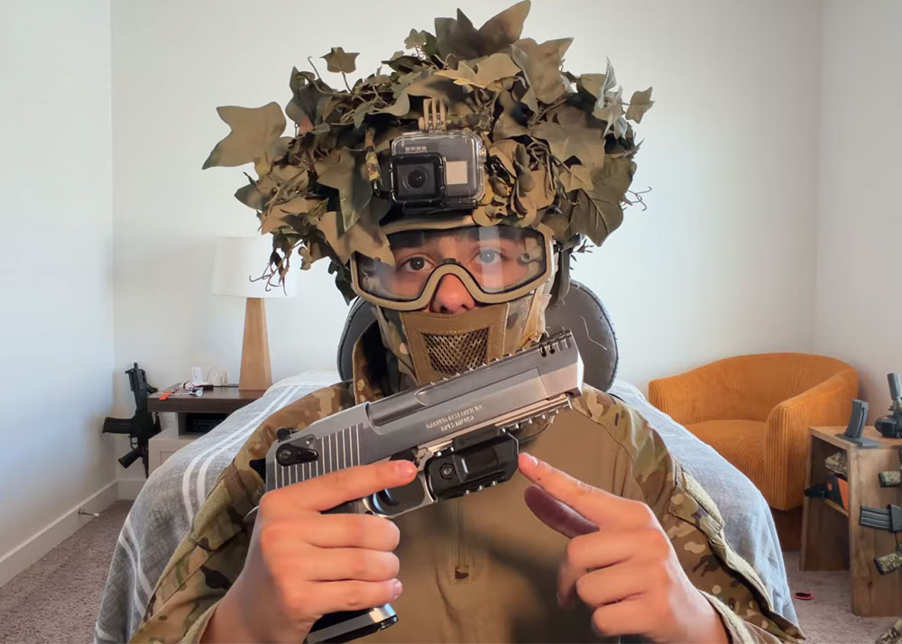 Busto El Nutso The Best Airsoft Pistol Holster Review